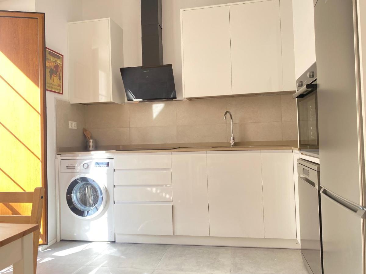 Hispalis Menendez Pelayo Appartement
